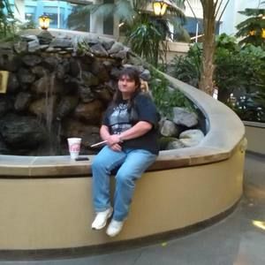 Meet your Posher, Deborah