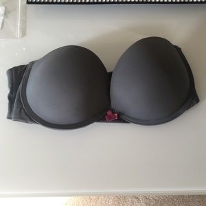 grey strapless bra
