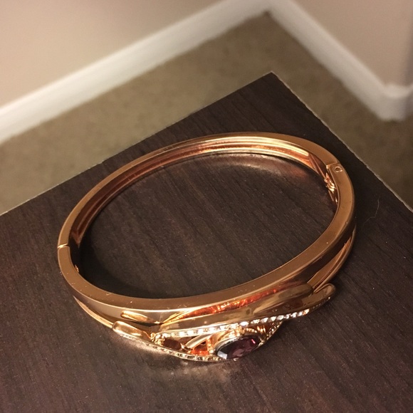 SOLD: NEW Avon chocolate cuff - Picture 2 of 4