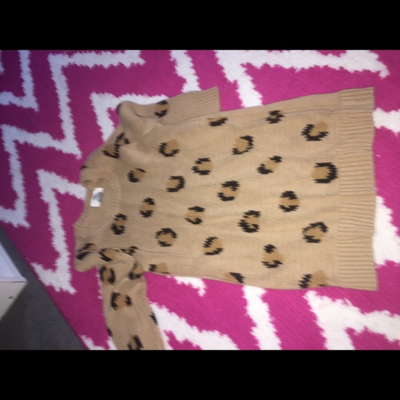 Leopard sweater girls