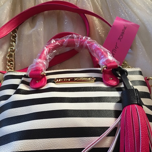 Betsey Johnson Handbags - Pretty Betsey Johnson bag