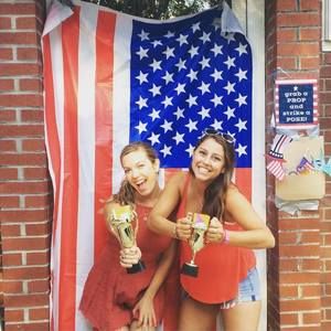 Meet your Posher, Samantha