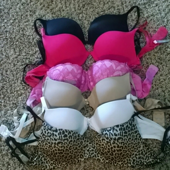 32B Lot of Victoria's Secret and Aerie Bras