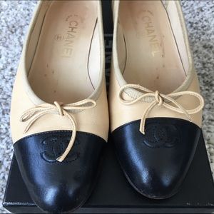 SALE!! Authentic Chanel Ballet Flats