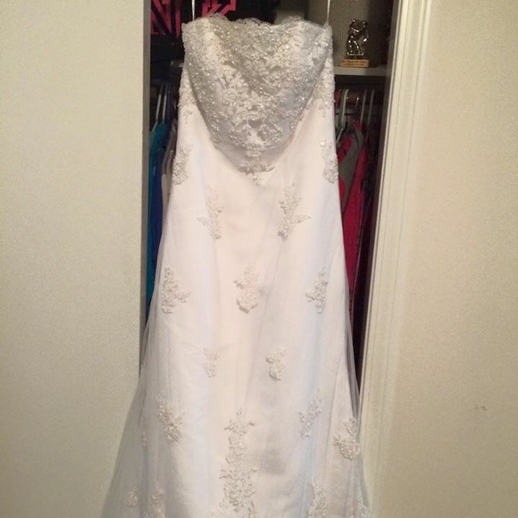 David's Bridal Wedding Dress