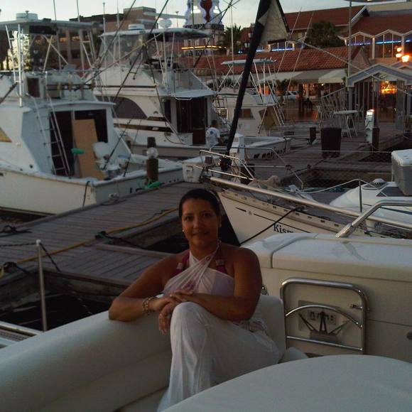 Meet your Posher, Rocio