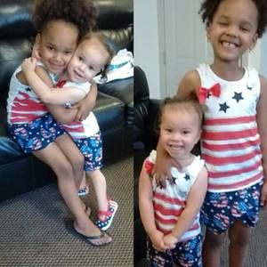 Meet your Posher, Coralis