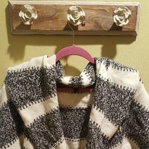 Short sleeve poncho style sweater