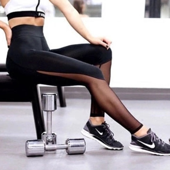 Perfect Sexy mesh workout black leggings - Picture 2 of 4