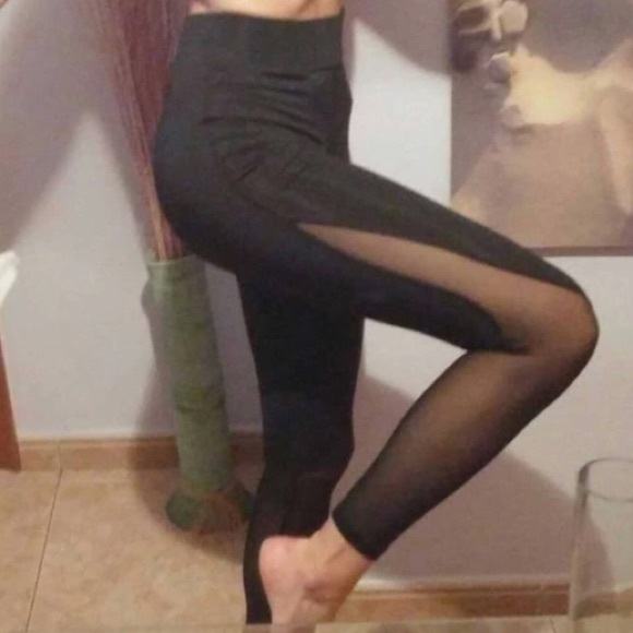 Perfect Sexy mesh workout black leggings - Picture 4 of 4