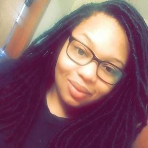 Meet your Posher, Iesha