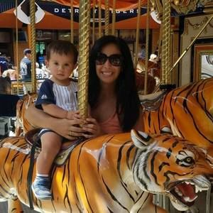 Meet your Posher, Rachel