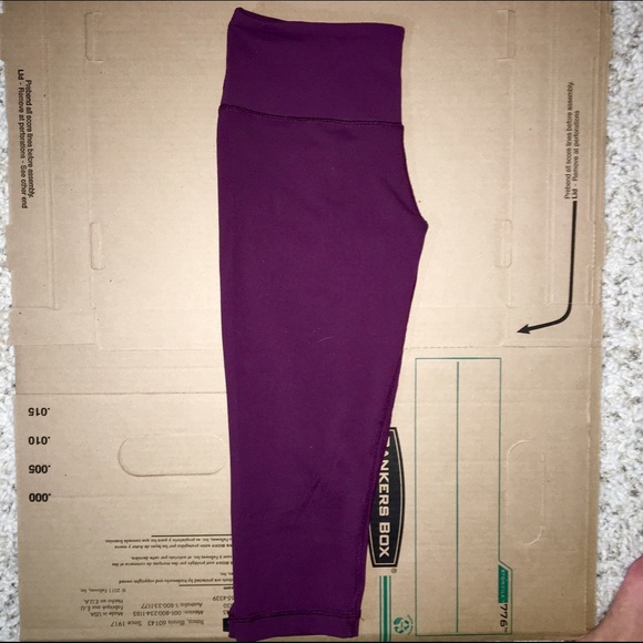 NWT RBX Women's Solid Capris