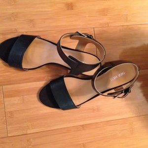 Black Nine West Ladies Ankle-strap Wedge Sandals