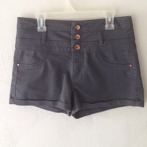 Gray high waisted shorts!