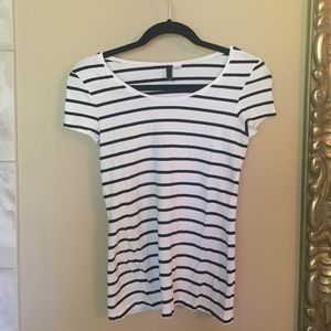 H&M basic striped tee shirt