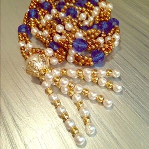 Pearl and crystal necklace