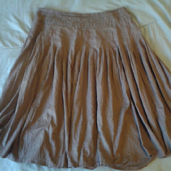 brown small pleated circle skirt