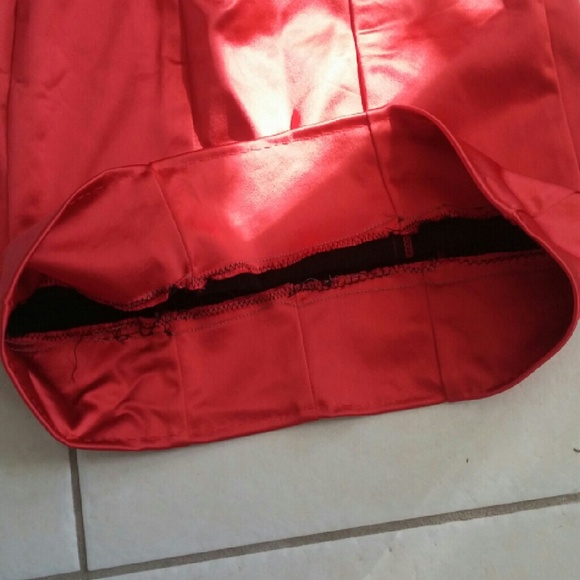 Clearence Worn Once Gorgeous Cocktail Dress. - Picture 4 of 4