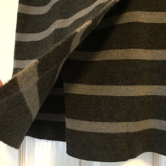 LOFT - Super Cute Sweater Skirt - MP - Picture 3 of 4