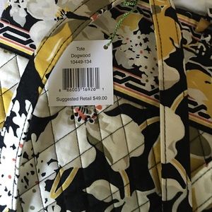 NWT Vera Bradley Dogwood Tote