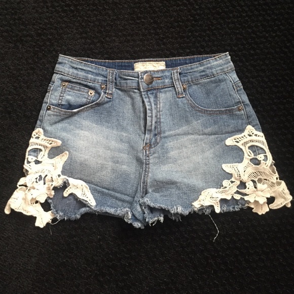 Vintage Havana denim shorts with crochet detailing