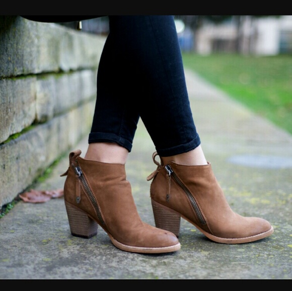 Dolce Vita Jaeger booties