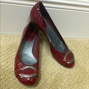 Patent leather red ballerina flats
