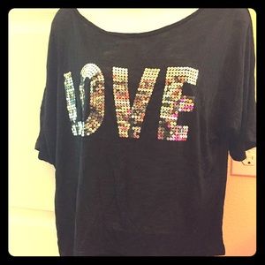 Adorable body central "LOVE" tee size medium NWT