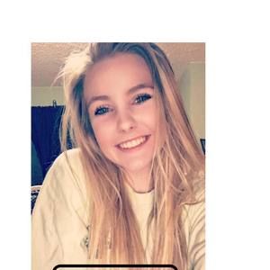 Meet your Posher, Karissa