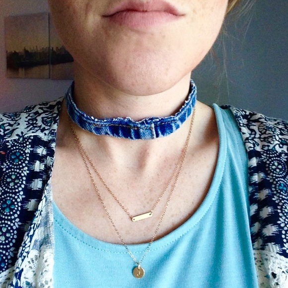 Denim choker