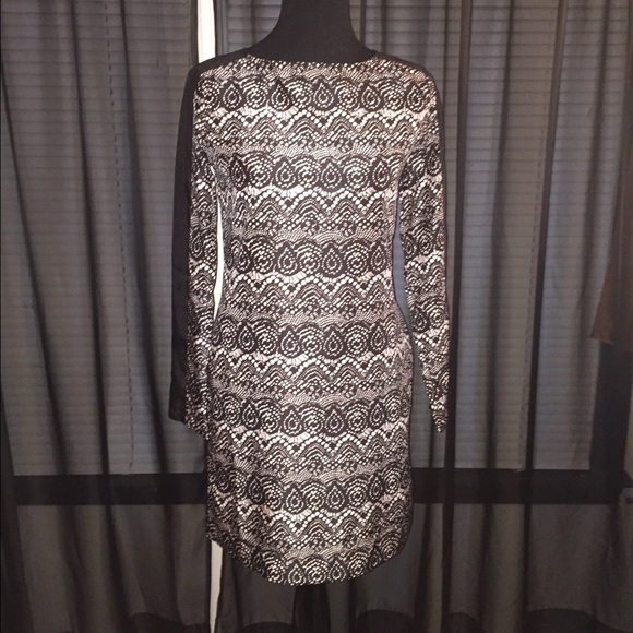 Party Attire - Picture 1 of 3