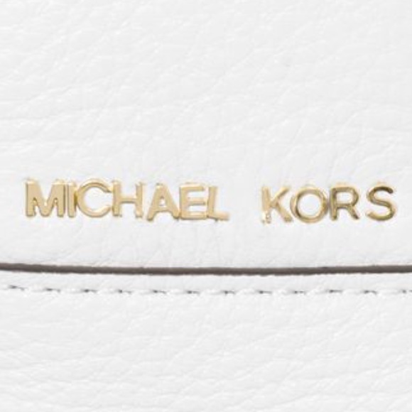 NWT Backpack key fob/keychain - Picture 3 of 4