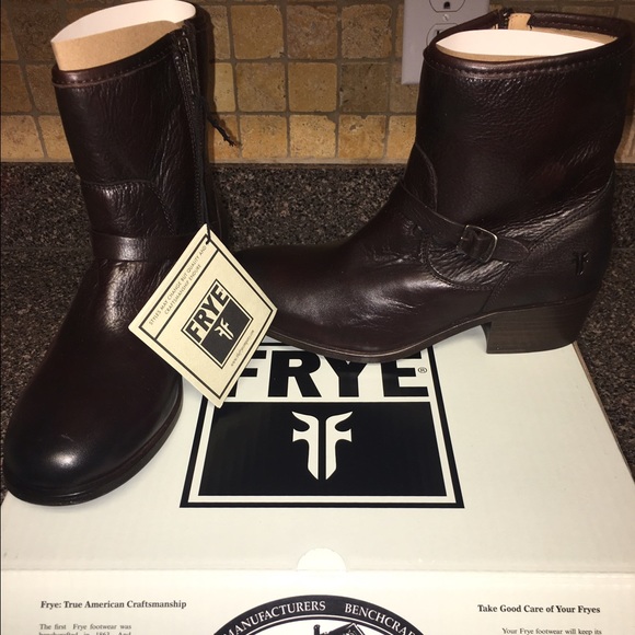 🍀🍀SOLD🍀🍀NWT Frye Lynn Strap Short Boot