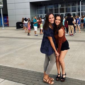 Meet your Posher, Abby