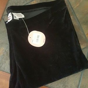 Leggings/ Black velvet/ New/ kohl's