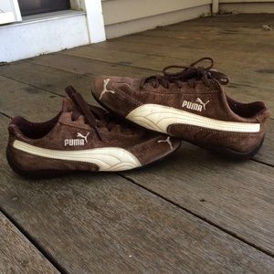 Puma sneakers