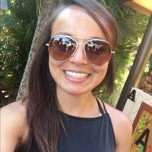 Meet your Posher, Ashley