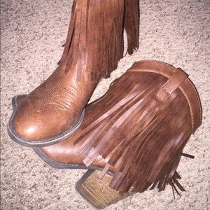 Fringe cowboy boots booties size 7.5