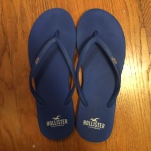 Hollister flip flops