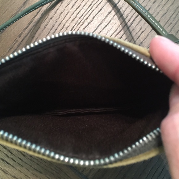 Coach mini wristlet - Picture 4 of 4