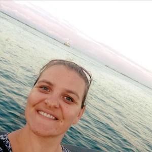 Meet your Posher, Kira