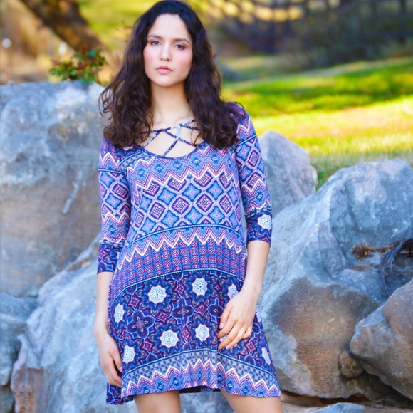 Boutique Love The Stitch 3/4 Sleeve Pattern Dress - Picture 2 of 3