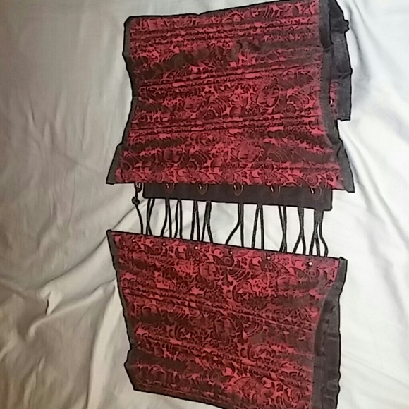 Waist trainer