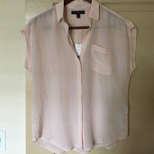 100% Silk Light Pink Banana Republic Blouse!