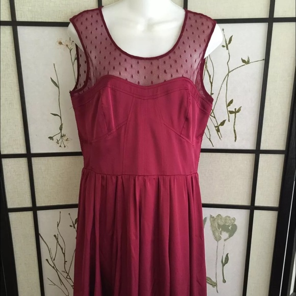 Guess Special Occasion Dress Crimson Satin Size 10