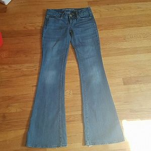 AE Jeans
