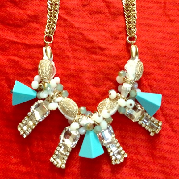 🎀 Handmade sky blue and gold statement necklace💞