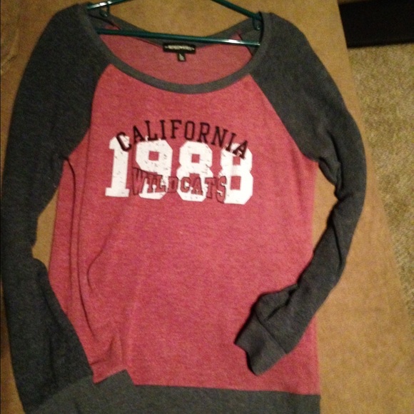 Ladies size L light fleece long sleeve shirt