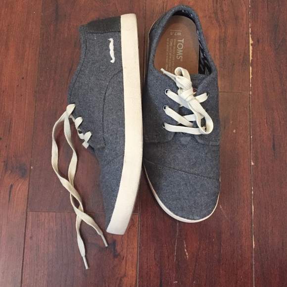 Grey Wool Toms Paseos